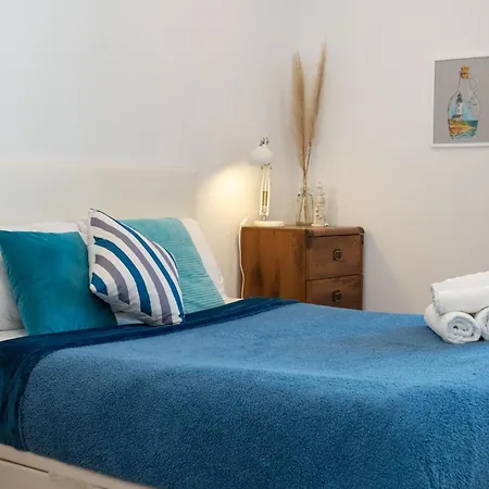 Apartment Lush Botanic Oasis With A Boho Hideaway, Near & Cafes