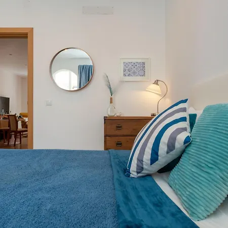 Apartamento Lush Botanic Oasis With A Boho Hideaway, Near Beach&cafés